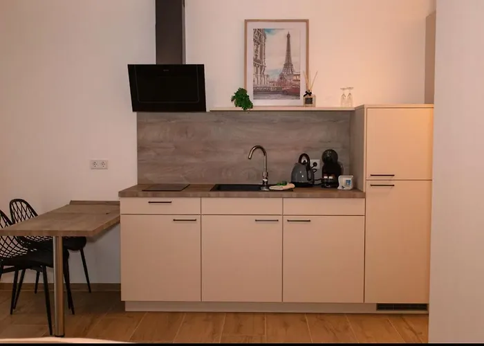 Hotel Cápsula Mein Traeumchen - 1 Gelb Gemuetlich Zentral