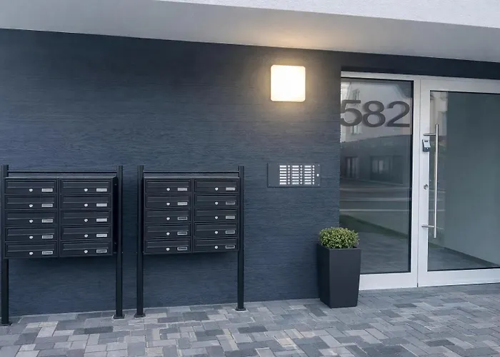 Kapselhotel Mein Träumchen - 1 Gelb Gemütlich Zentral